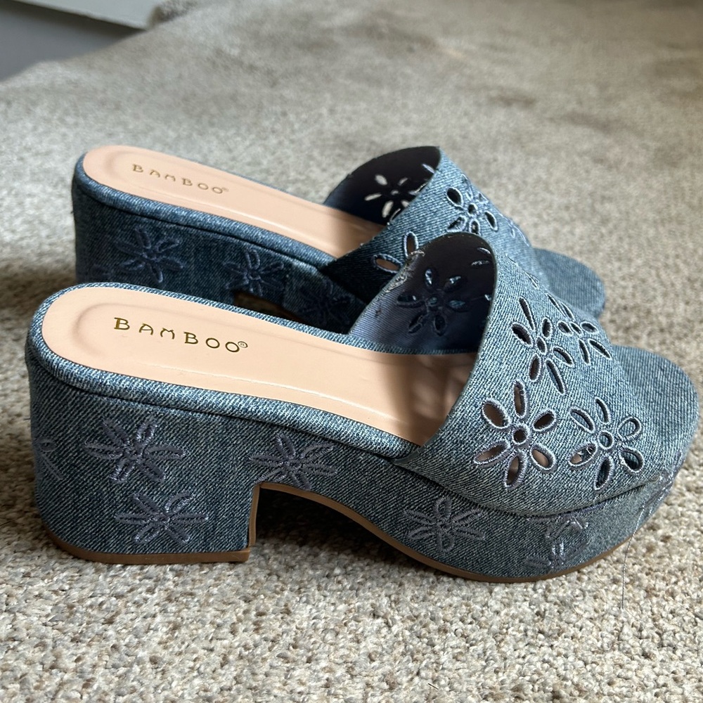 Bamboo Denim Eyelet Slide Sandals